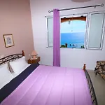 Takis - Kontogialos, Apartamento
