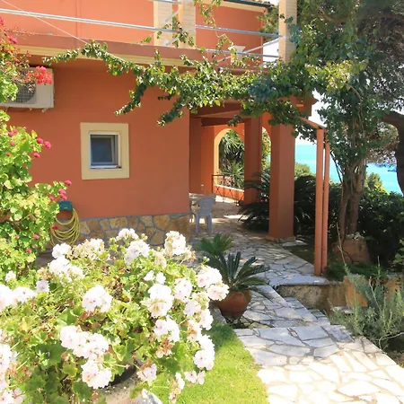 Takis - Kontogialos, Apartamento Pelekas